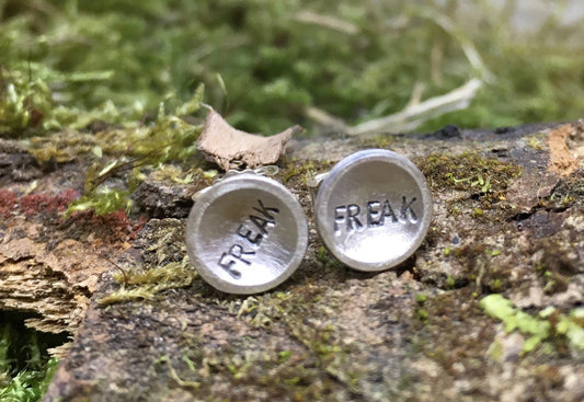Silber Ohrstecker „Freak“