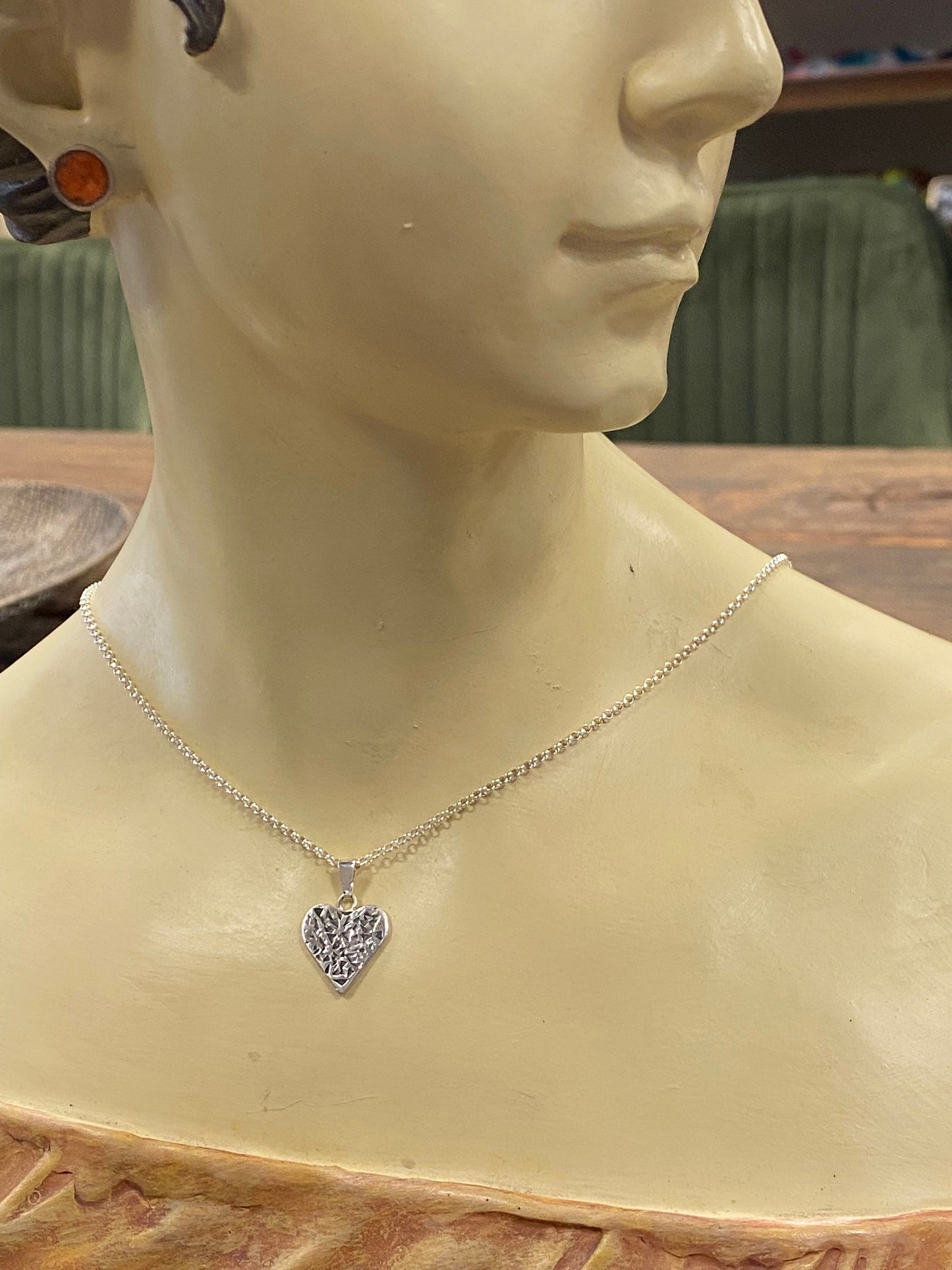 Silberner Herzanhänger