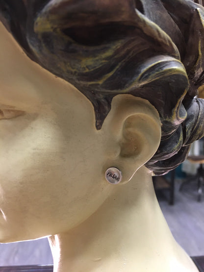 Silber Ohrstecker „Freak“