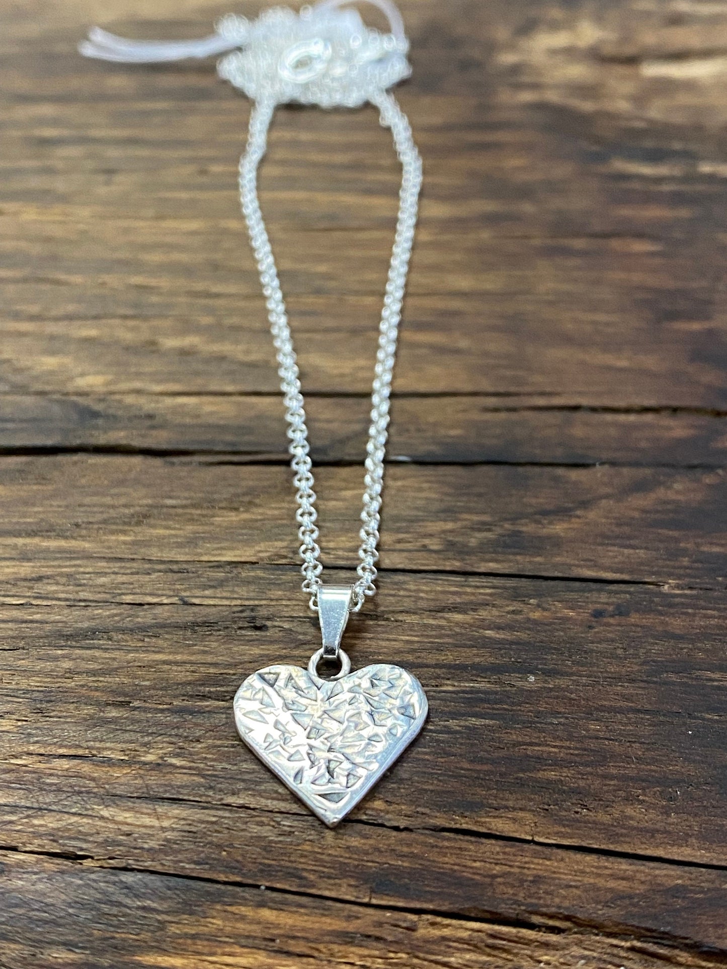 Silberner Herzanhänger