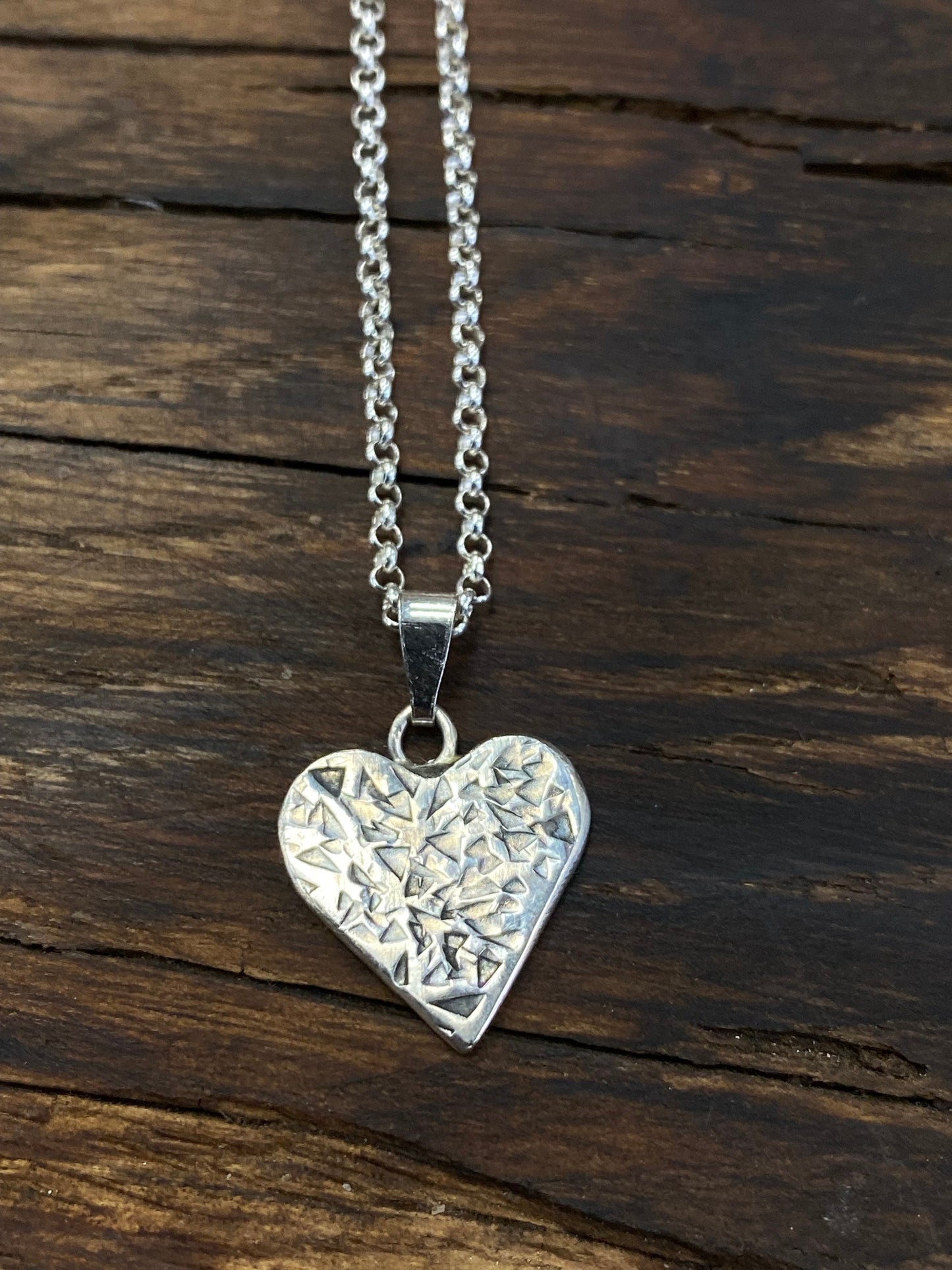 Silberner Herzanhänger